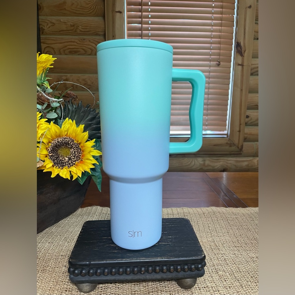 COOL MINT Simple Modern 40oz Trek Tumbler